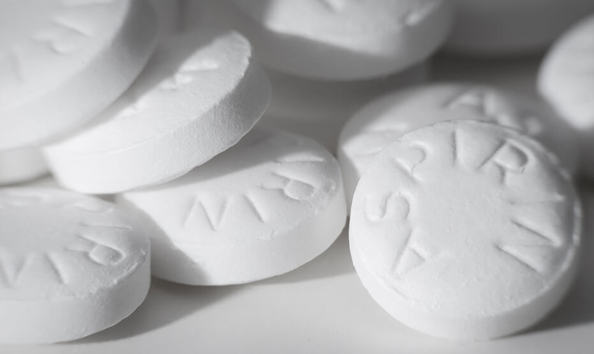 Aspirin drugs significantly reduces the risk for cancer